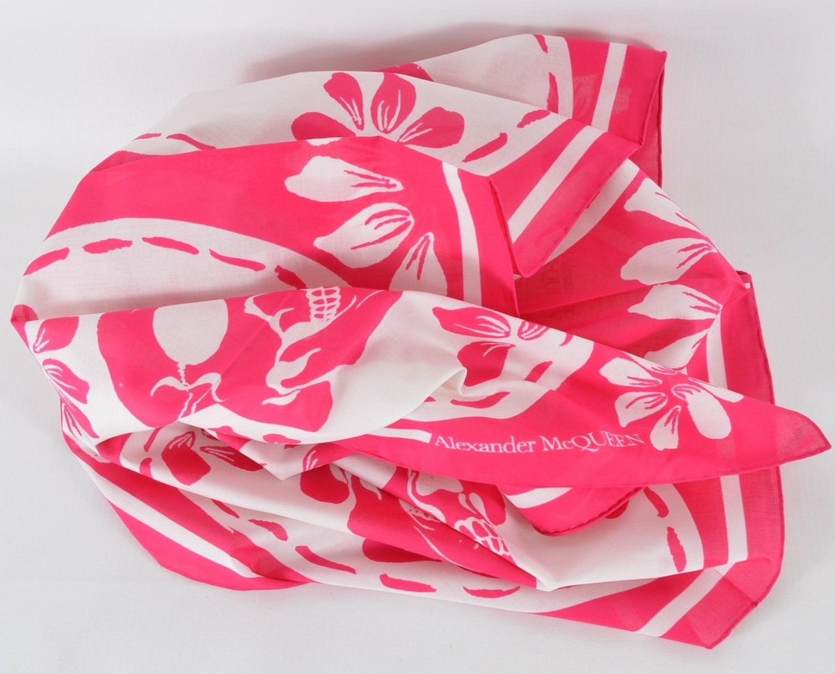 New Alexander McQueen Pink White PORCELAIN SKULL Floral Cotton