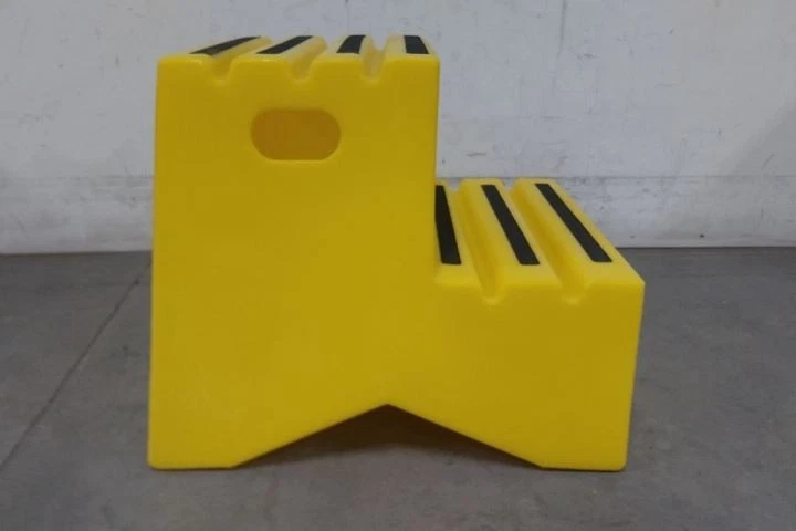 Taburete de plástico amarillo DPI ST217-14 1,6 pies altura total 500 lb tapa - Imagen 4 de 4