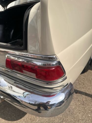 1966 Mercedes-Benz 230 - Picture 9 of 30