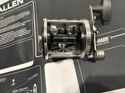 Penn Jigmaster 500 Saltwater Freshwater Fishing Reel