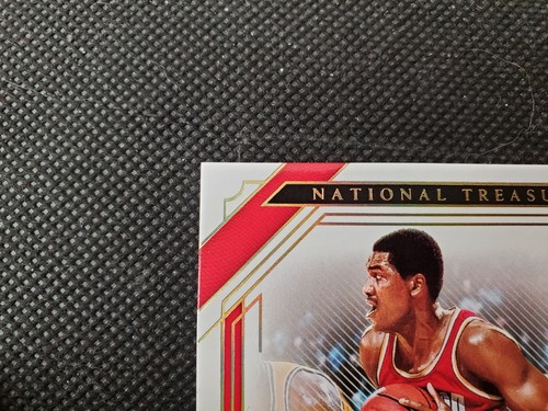 2020-21 HAKEEM OLAJUWON AUTO TESORI NAZIONALI NT FIRME IMPAREGGIABILI SP #8/10! - Foto 5 di 9