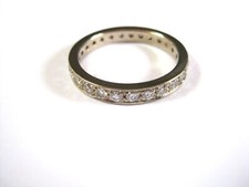 Memory Ring Weißgold 750 mit Brillanten, 3,8 g