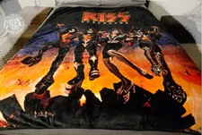 KISS  60" X 70" HUGE BLANKET EXTRA LARGE THROW RARE LIMITED QTY -OFFICIAL MERCH