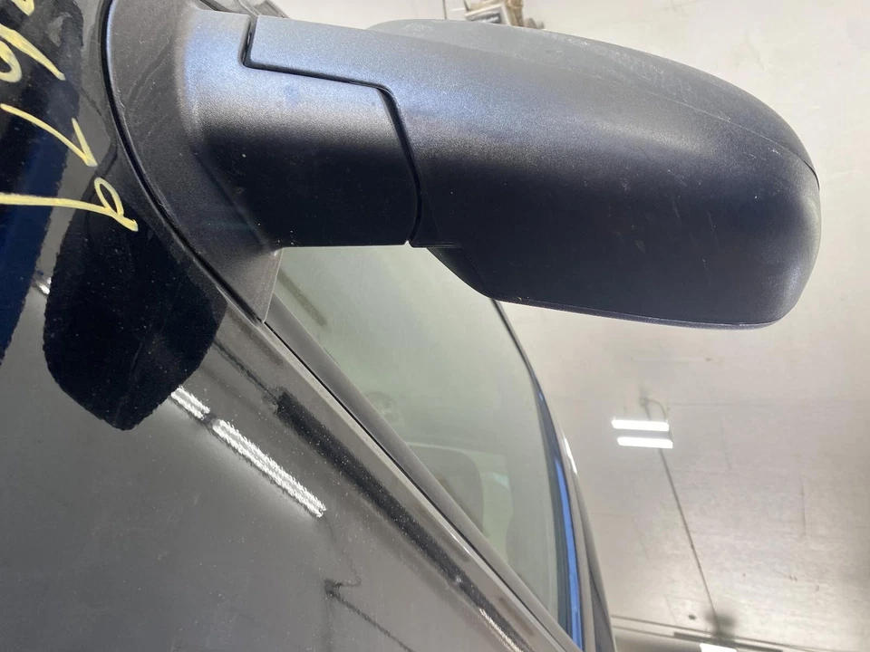 Used Left Door Mirror fits: 2011 Chevrolet Silverado 1500 pickup Power w/o integ - Image 2 of 4