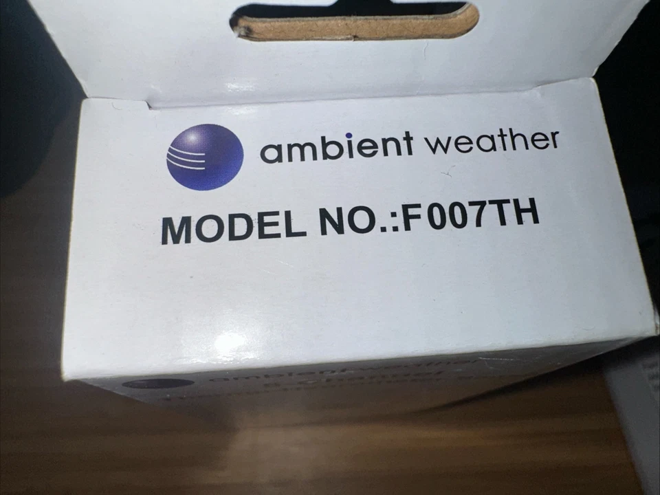 Ambient Weather F007TH Wireless Thermo-Hygrometer for Thermohygrometer, White  - Image 3 of 4