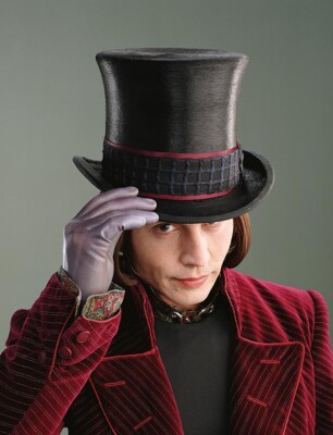 Charlie and the Chocolate Factory 2005 Johnny Depp as Willy Wonka Color  CL0001