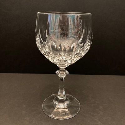 Schott-Zwiesel Gardone Water Goblet 7'' Wine Glass - 7 AVAILABLE