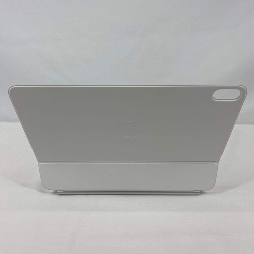 Apple Magic Keyboard for iPad Air 11" Keyboard Folio Case White A3339 - Picture 2 of 6