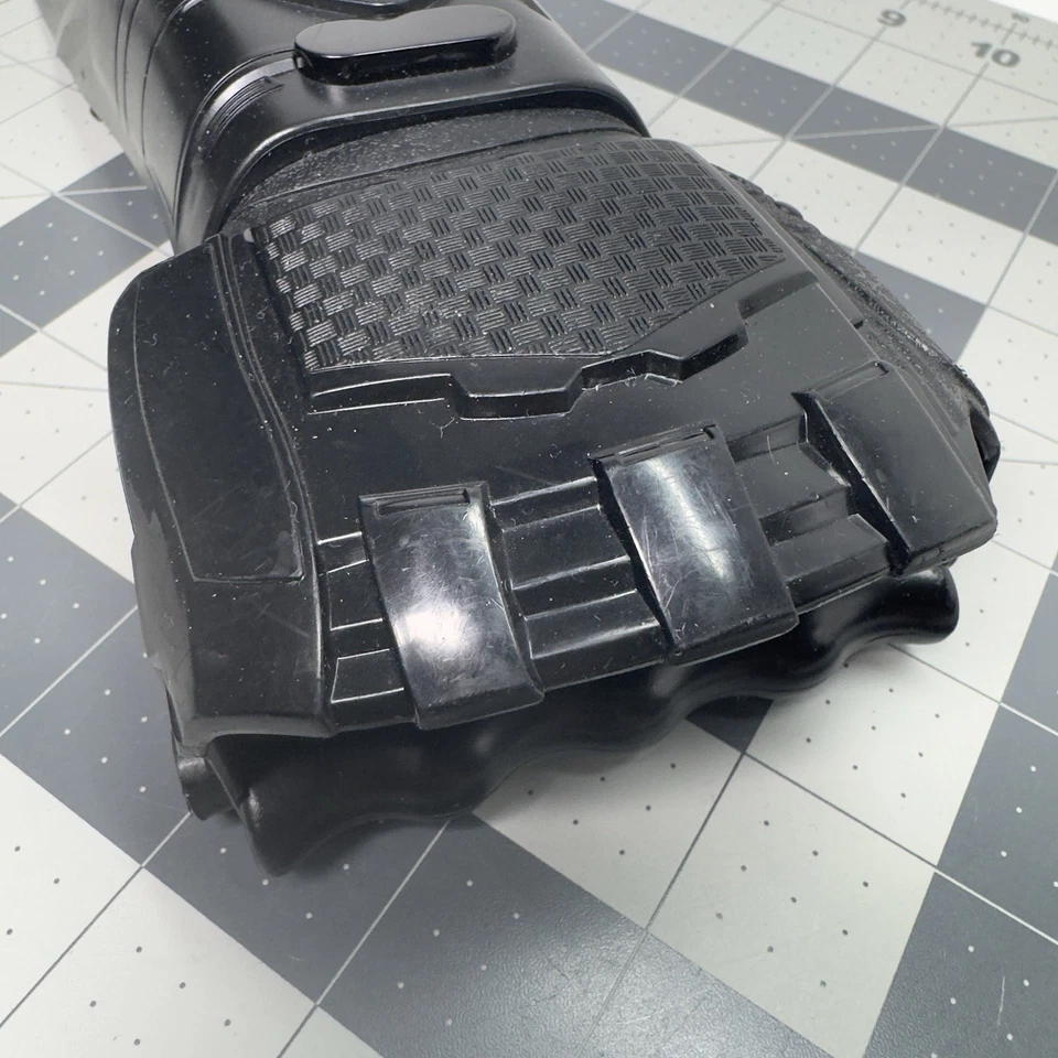 Mattel WWE Roman Reigns Gauntlet Glove Fist Roleplay Toy 2016 Sound Effects - Image 2 of 4