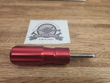 M.H.H. ENG 8oz-In. to 36lb-In. 1/4" Drive Torque Screwdriver / Driver