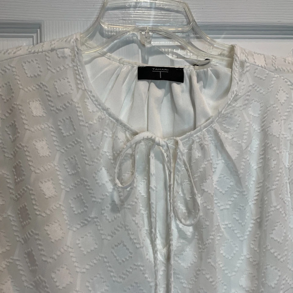 Blusa campesina Tahari para mujer M transparente manga larga blanca carrera encaje geométrico nueva con etiquetas Foto 2 de 4