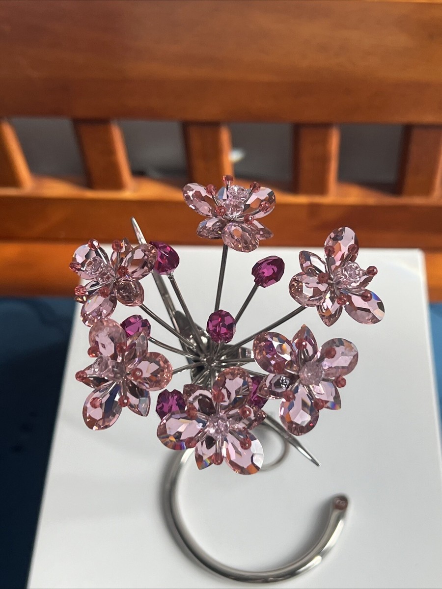 Swarovski ピンククリスタル 花 Swarovski ピンククリスタル 花 - メルカリ