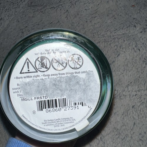 Yankee Candle Magical Frosted Forest Large Jar Candle Round 20oz Deer Tall - Picture 4 of 6