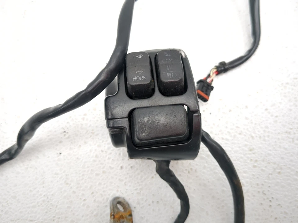 08-17 Harley Davidson Fat Bob FXDF Left Control Headlight Switch W/Turn Signal - Image 3 of 4