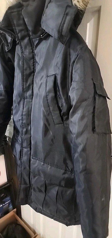 Boys Timber Outerwear Winter Puffer Coat/Parka w/Faux Fur Hood Blue Size 14-16 - Image 4 of 4