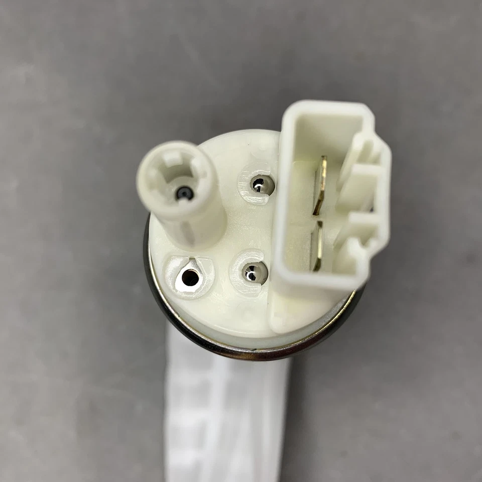 Bomba de combustible eléctrica genuina para Infiniti G35 I35 Nissan Máxima 67925 2002-2004 OE Foto 4 de 4