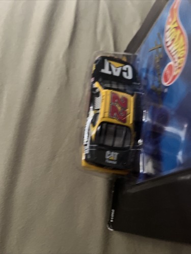 Hot Wheels NASCAR 1999 Pro Racing Car CAT #22 WARD BURTON - Picture 4 of 6