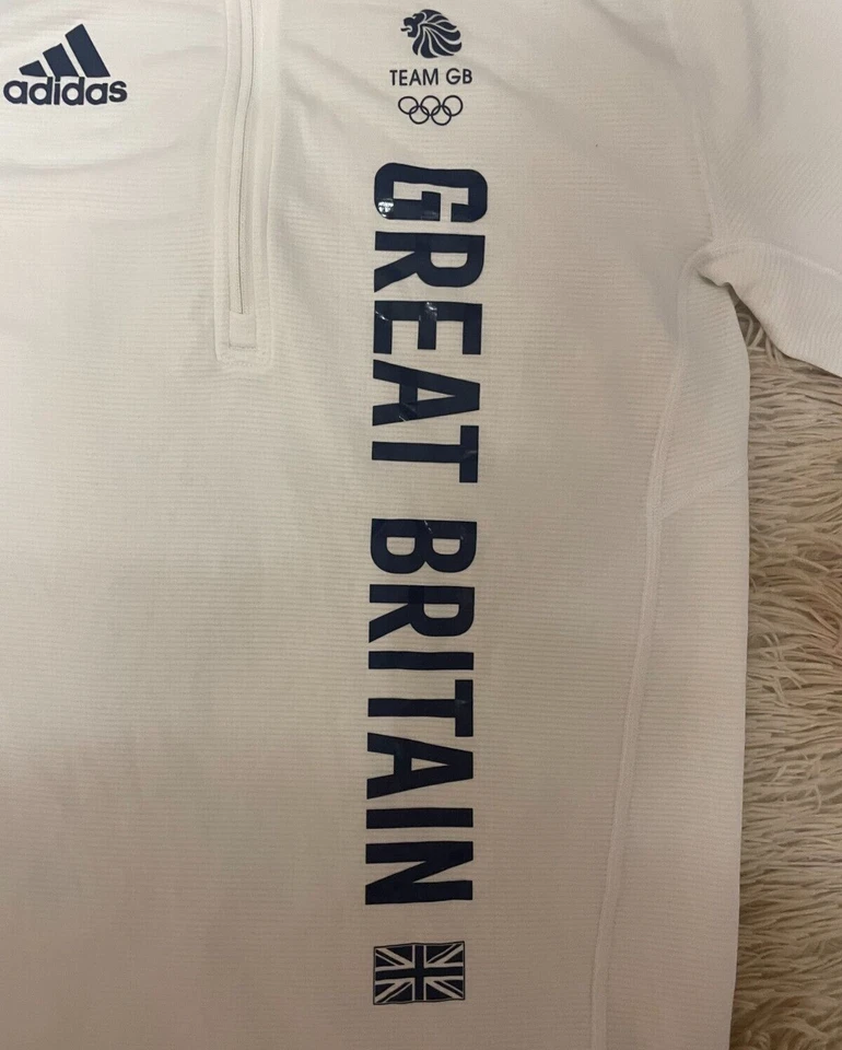 Camiseta Adidas Equipo Olímpico GB 2020 Manga Larga Talla 38-40 Foto 2 de 4