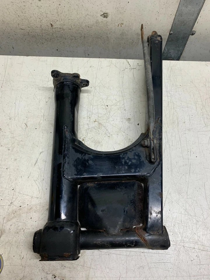 1985 - 1986 Honda VT1100C Shadow OEM Rear Swing Arm - Image 3 of 3