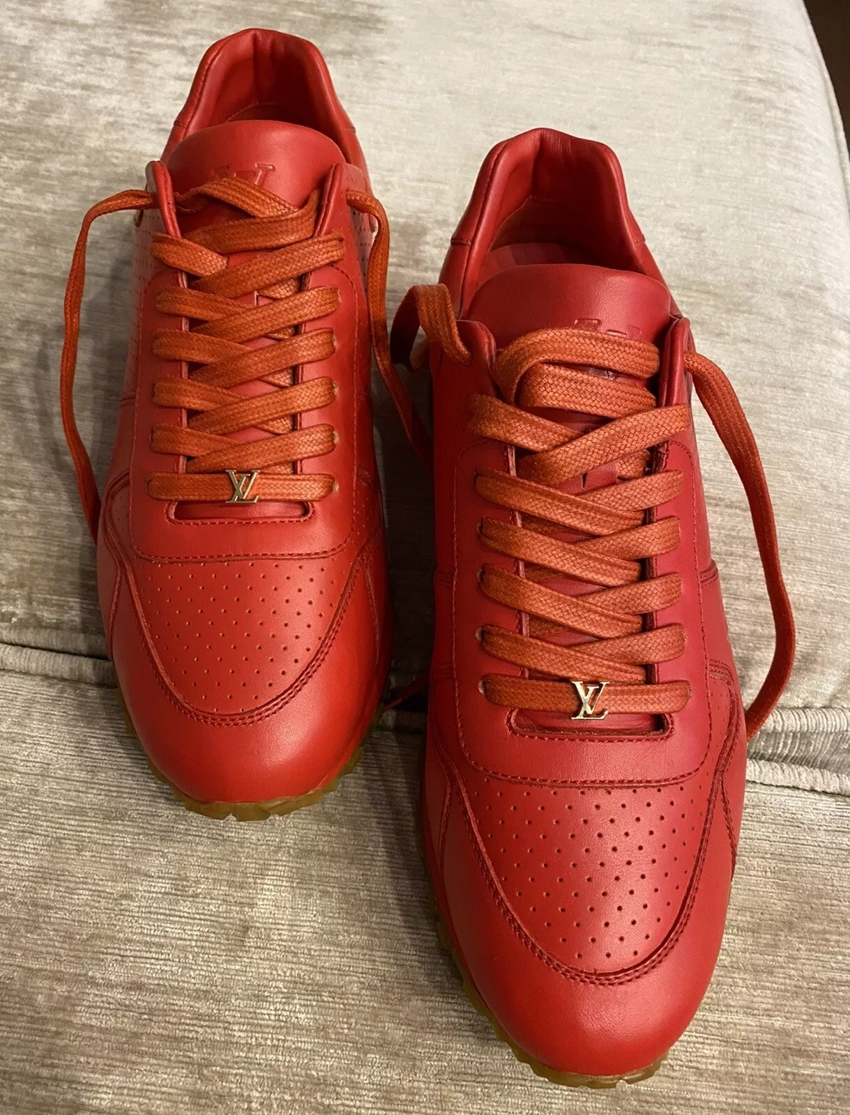 BASKETS LOUIS VUITTON x SUPREME RUNAWAY Taille 7,5 LV / 8,5 US fD0137 