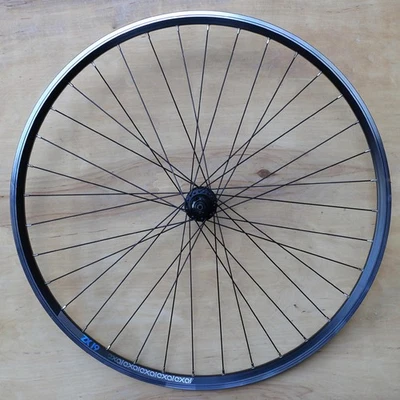 BÜCHEL GMBH & CO. FAHRZEUGTEILEFABRIK KG 28" Hinterrad mit Shimano FH-T3000 Nabe 135 mm Schnellspanner Exal ZX19 Felge