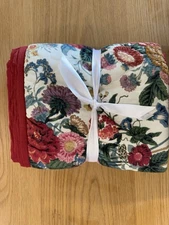 Pottery Barn Margeaux Floral ReversibleSham (King) For California Style