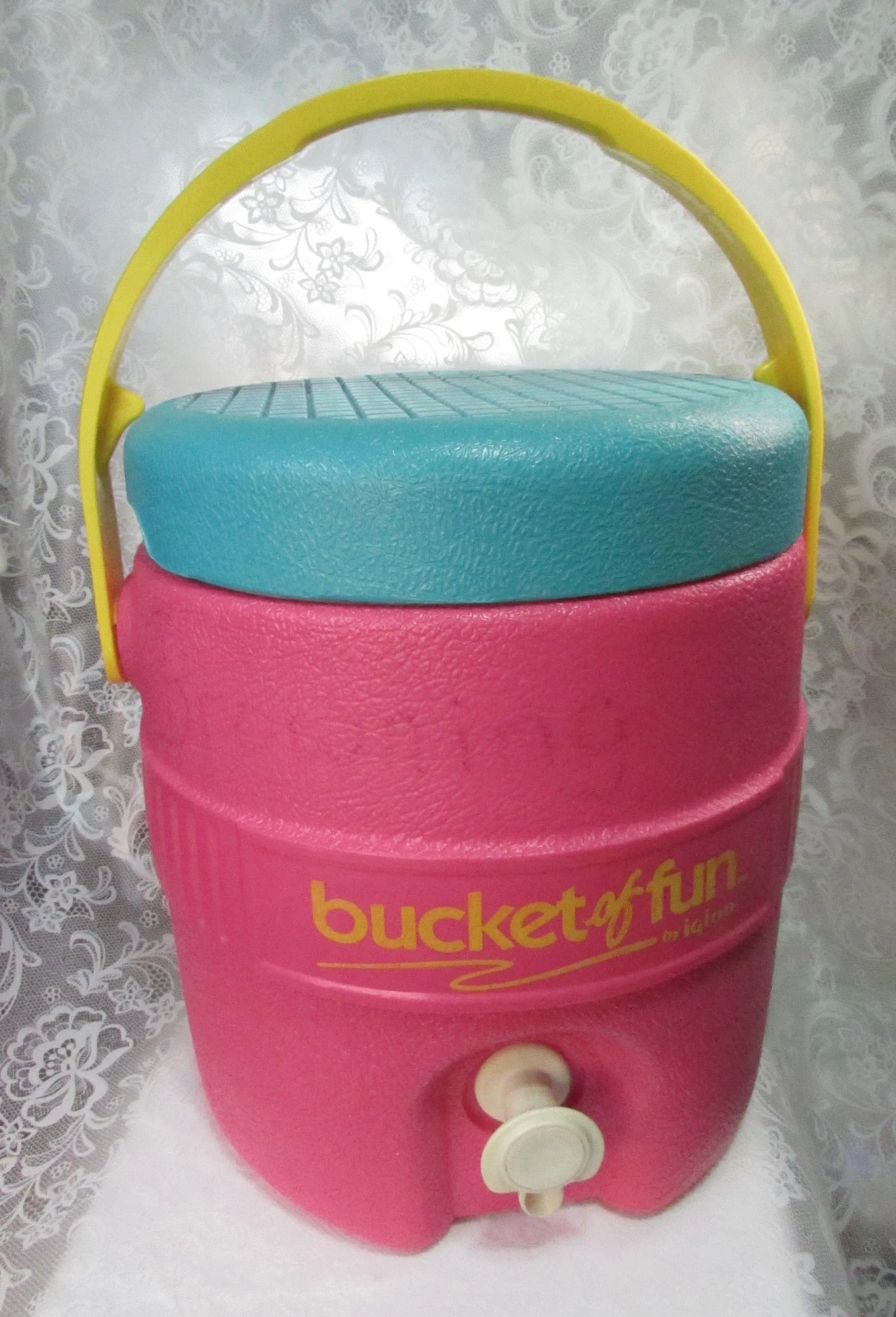 Bucket of Fun by Igloo DRINK COOLER 1 Gallon with Spigot Pink Teal & Yellow USA