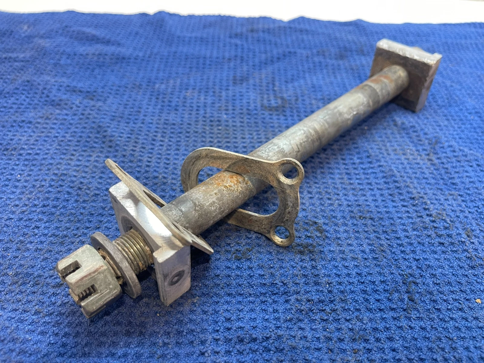 1997 SUZUKI RM250 REAR AXLE AXLE BLOCKS AND SPACERS ASSEMBLY OEM RM 125 SUZUKI