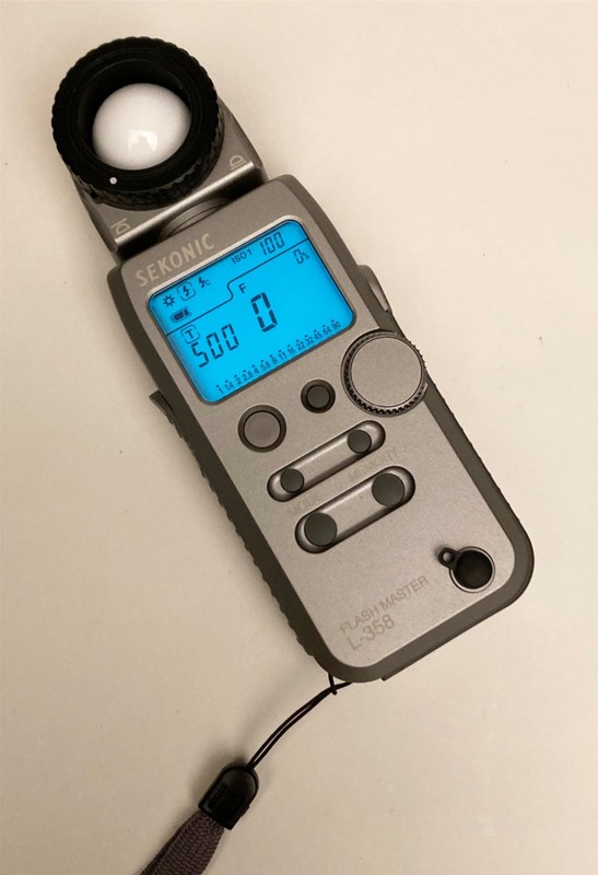 Sekonic L-358 flash master light meter, with case and manual. Mint condition.