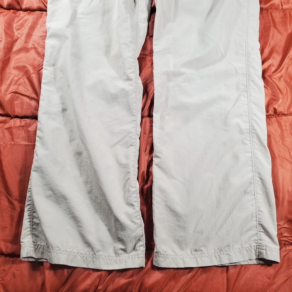 Pantalones de senderismo Mountain Hardware para mujer caqui con cinturón al aire libre talla 12/34 x 31 Foto 4 de 4