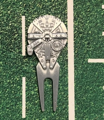STAR WARS Golf Divot Tool - Millennium Falcon Design/ Cool Gift For Him/ Gifts