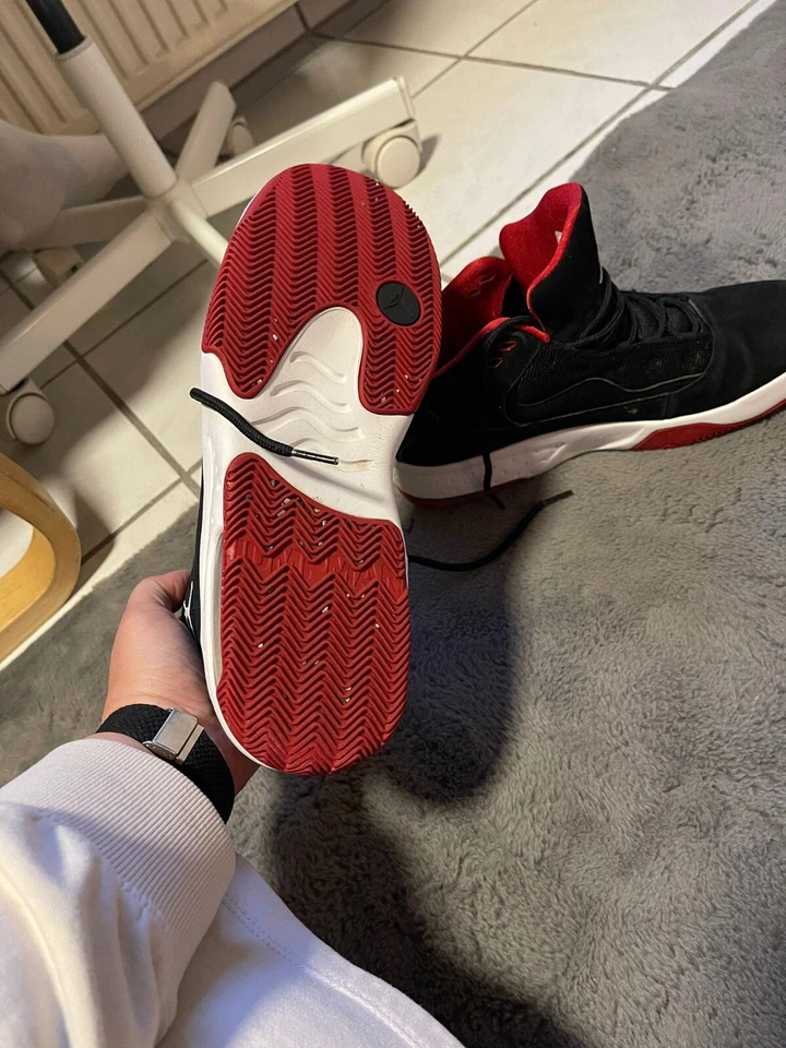 Nike Air Jordan 1 High, Foto 3 von 4