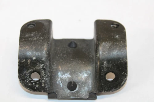 BRACKET, FRONT
