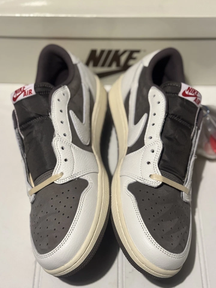 AIR JORDAN 1 RETRO LOW OG SP X TRAVIS SCOTT REVERSE MOCHA UK11.5 - Image 4 of 4