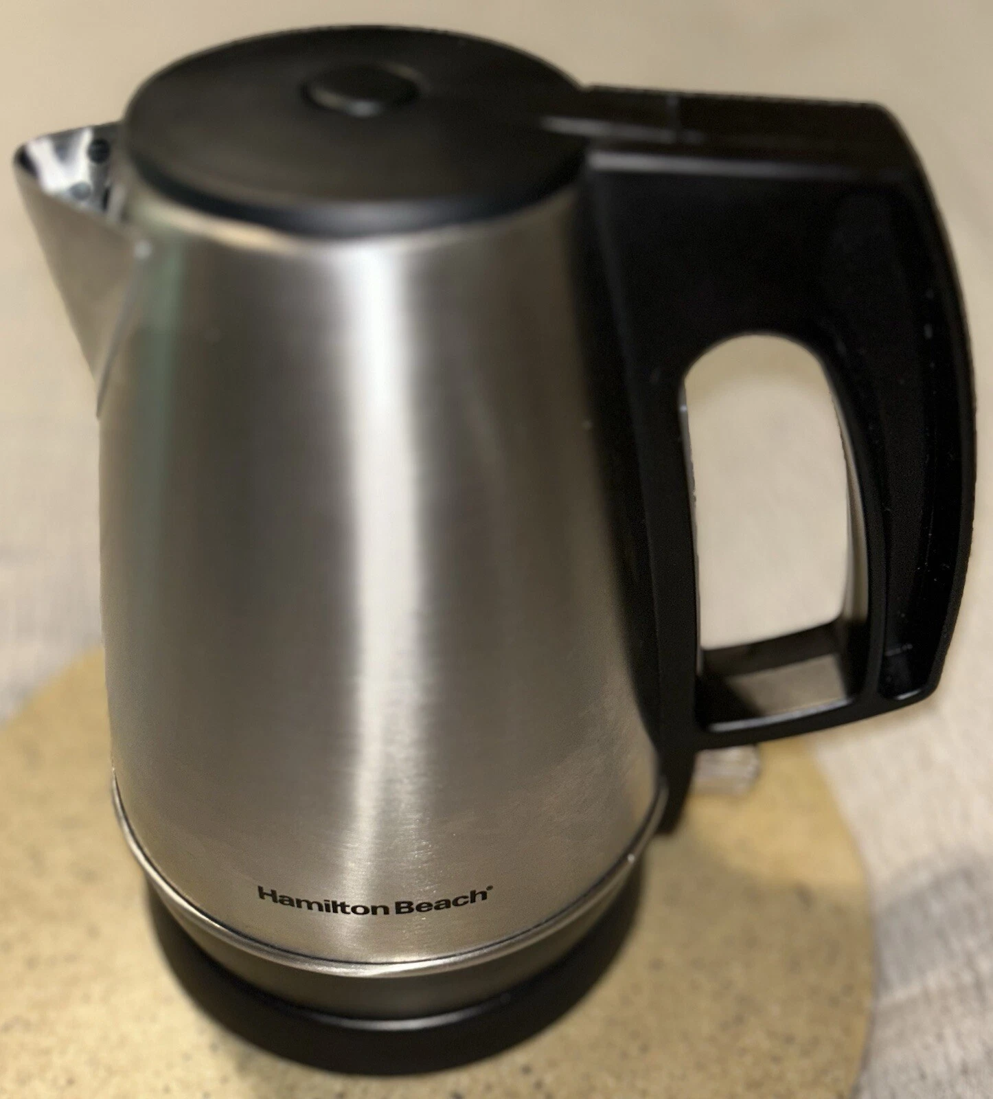 Hamilton Beach 1 Liter Electric Kettle Model 40901, Stainless Steel and Black