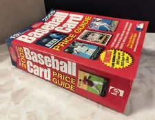 19th Edition 2005 Baseball Card Price Guide Paperback Book (325K cards listed)