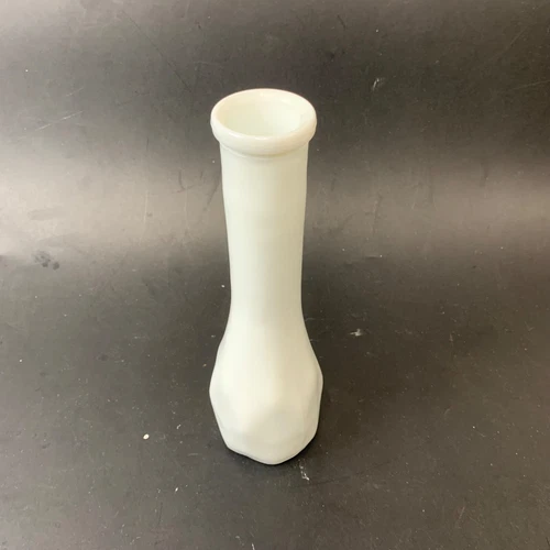 Vintage White Milk Glass Flower Vase Simple Retro Design Decor Unmarked