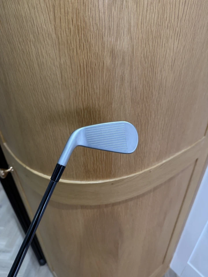 Taylormade P.DHY #2 Iron / 18 Degree / Stiff Flex UST Mamiya Recoil Dart 90 - Image 2 of 4