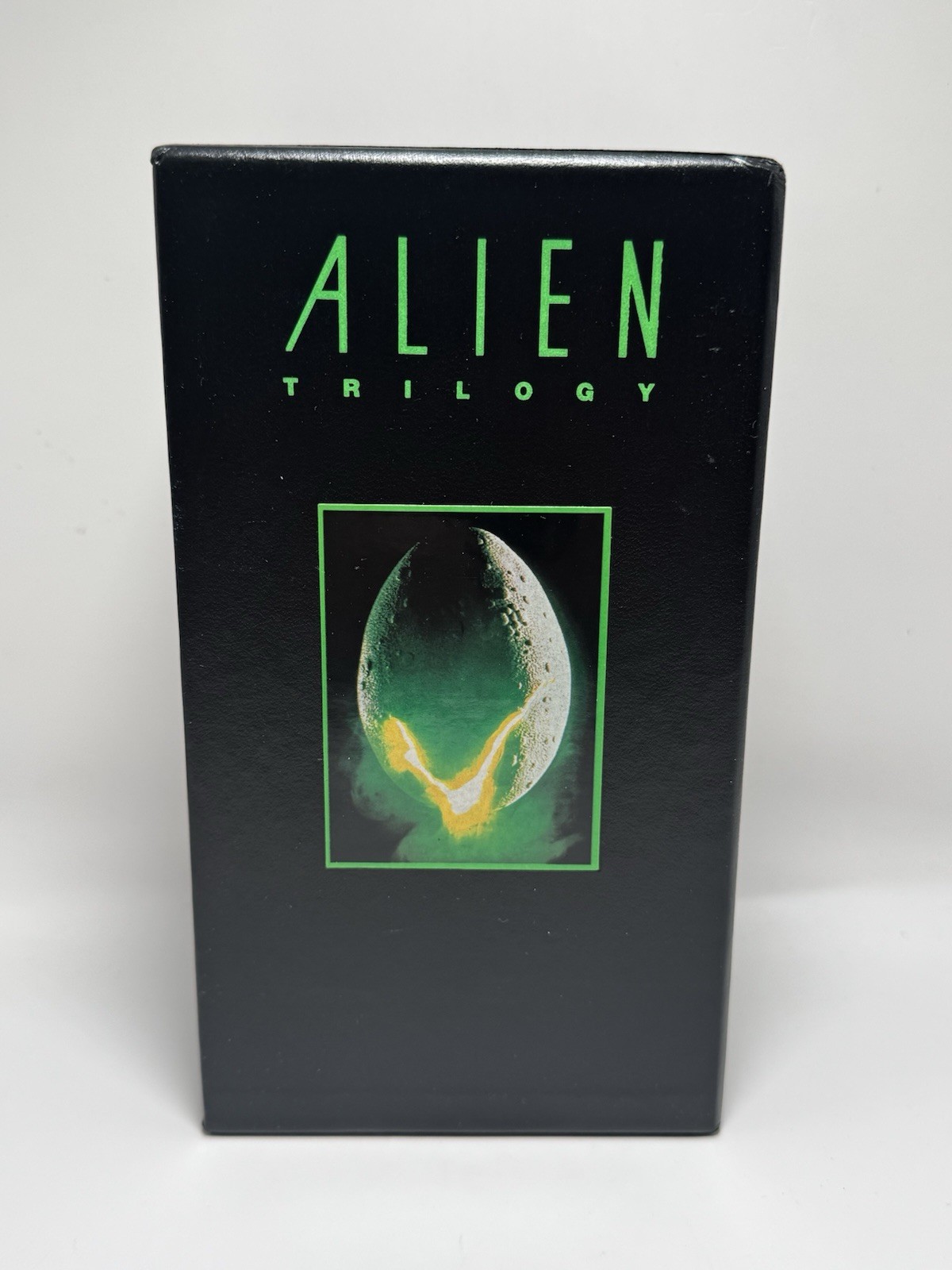 Alien Trilogy Box Set (VHS, 1993) Alien Aliens Alien 3 Horror Film Sci Fi
