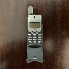 Ericsson Sony T39m Vintage Retro Mobile Flip Phone