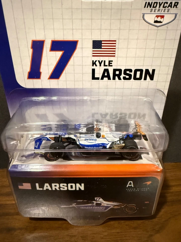 Kyle Larson 2025 #17 HendrickCars.Com INDY 500 NASCAR/INDY 1/64 - Image 2 of 4