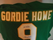GORDIE HOWE AUTOGRAPHED WHA JERSEY NEW ENGLAND WHALERS
