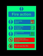 Fire exit keep clear safety sign - Photoluminescen