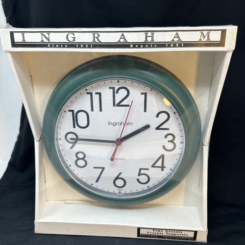 Ingraham Round Aqua Green Quartz Wall Clock 10" Black Numbers White