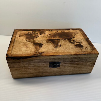 NEW - Boltze Home Germany - Mango Wood -Medium Hand Crafted World Map Hinged Box