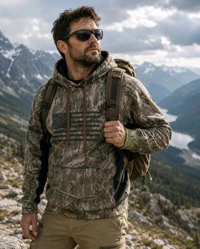 TrailCrest Men's Mossy Oak Camo Hoodie Sweatshirt Country Roots Bottomland 2XL  - product listing photo