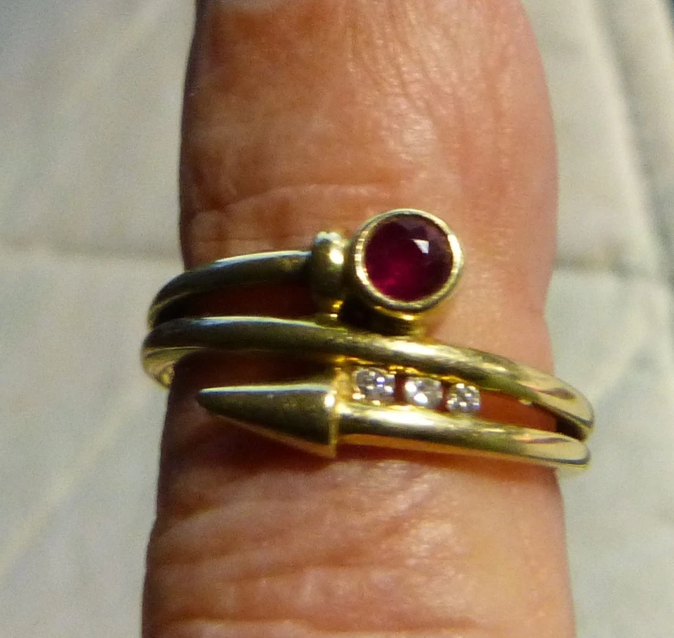 Goldring Rubin Diamant  Ring, 585 Gold, 3,70 g, Ringgröße 56 - Bild 2 von 4