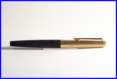 1970s MONTBLANC 224 Cartridge FILLER in matt Black & Gold with OB