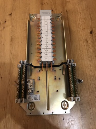 Mem Eaton Memshield Pan Distribution Board Box Fuse 8 Way 3 Phase Bill Busbar - 第 1/3 張圖片