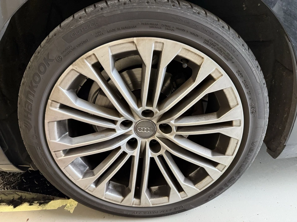 18-Zoll-Felgen und -Reifen - Bild 3 von 4